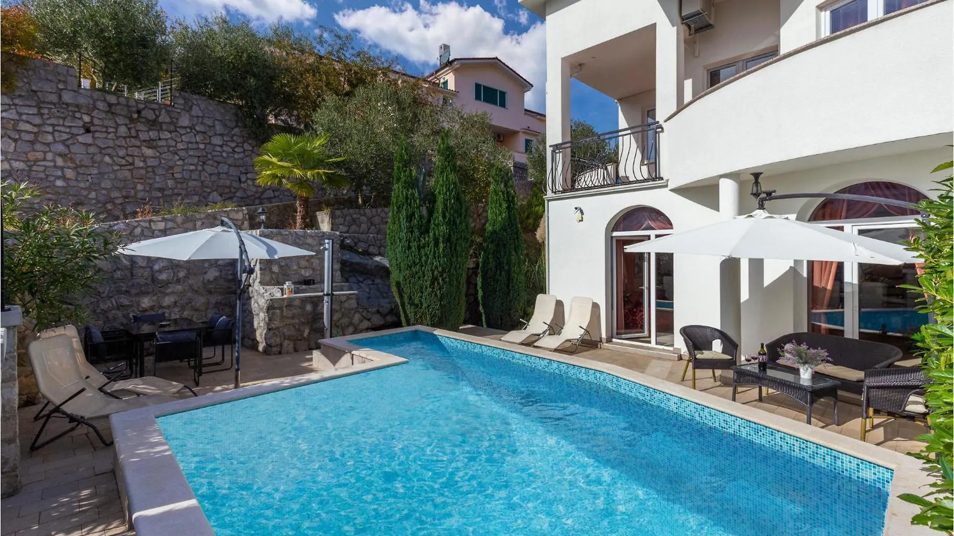 Nice Home In Veprinac With Kitchen