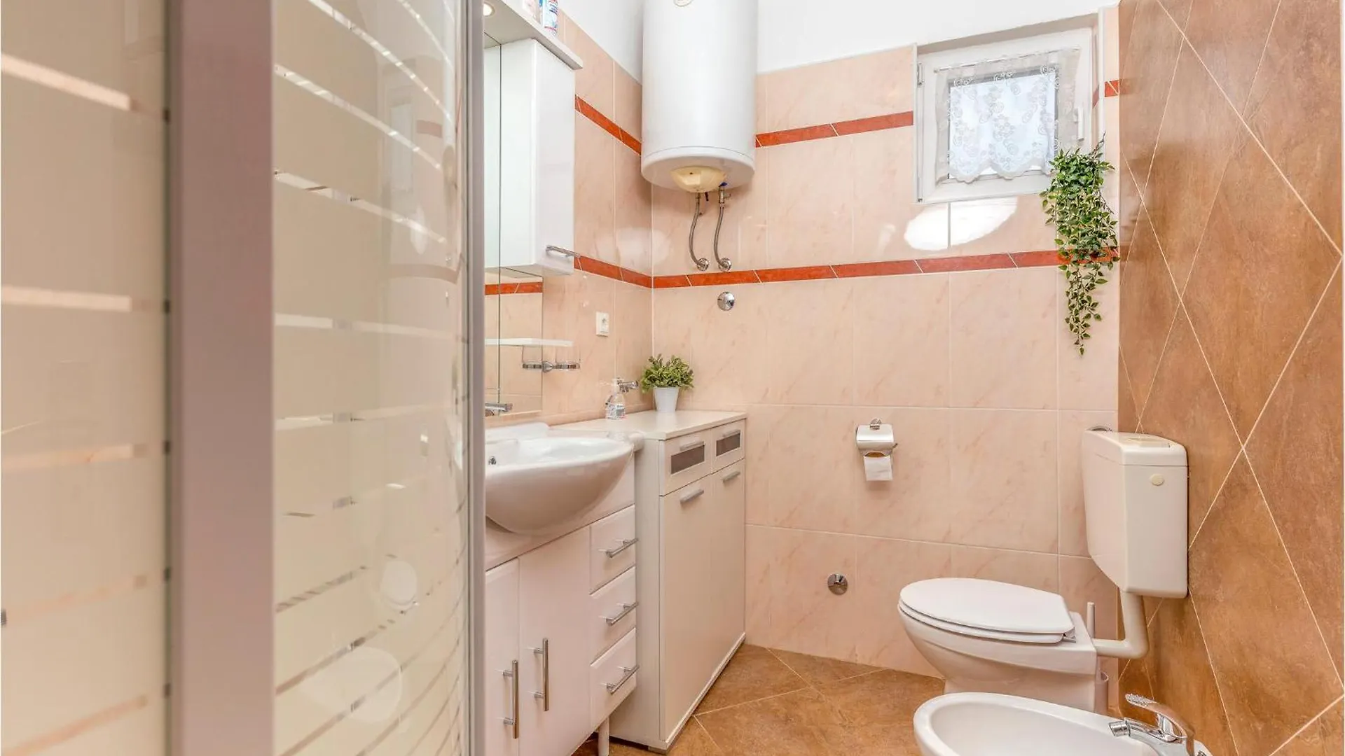 Nice Home In Veprinac With Kitchen Holiday home